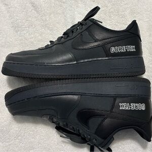 AIR FORCE 1 GTX
ANTHRACITE/BLACK-BARELY GREY
11.5